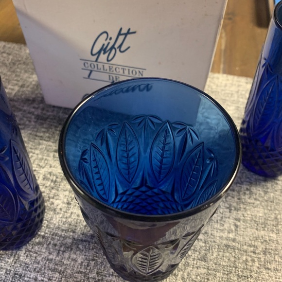 Avon Cobalt (Royal Blue Sapphire Collection) Blue Glass Tumbler Set - Picture 3 of 6